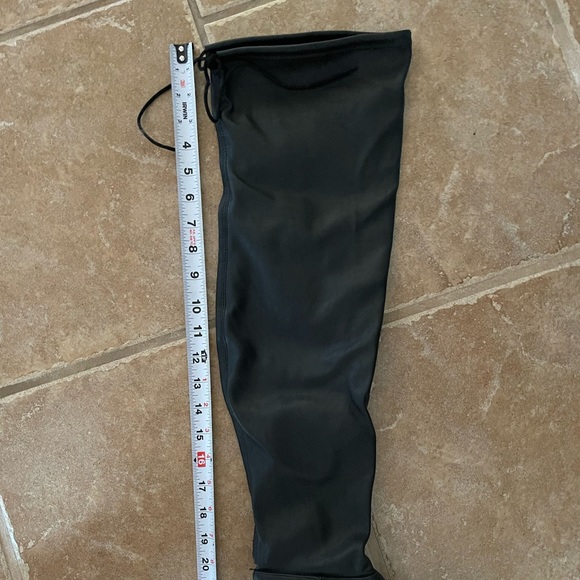 Over-the-knee High Faux Leather Black Boots with Ties - Picture 5 of 6